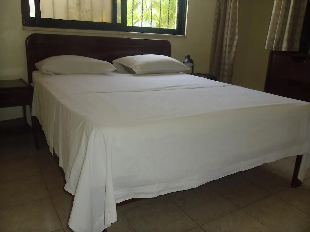 Residencial El Mirador Aparthotel Boca Chica